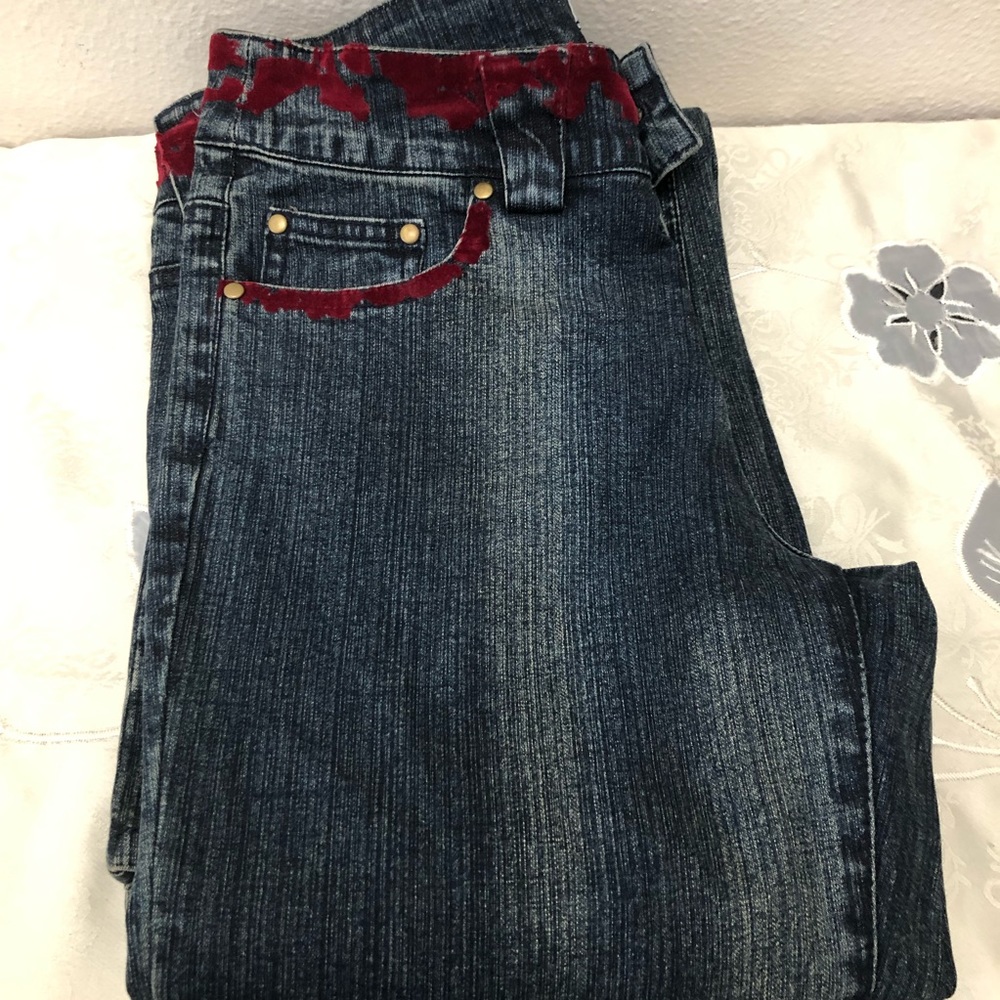Cache Novelty Denim with Design on Waist and Pockets Women's Size 6 Dark Wash - Picture 4 of 16